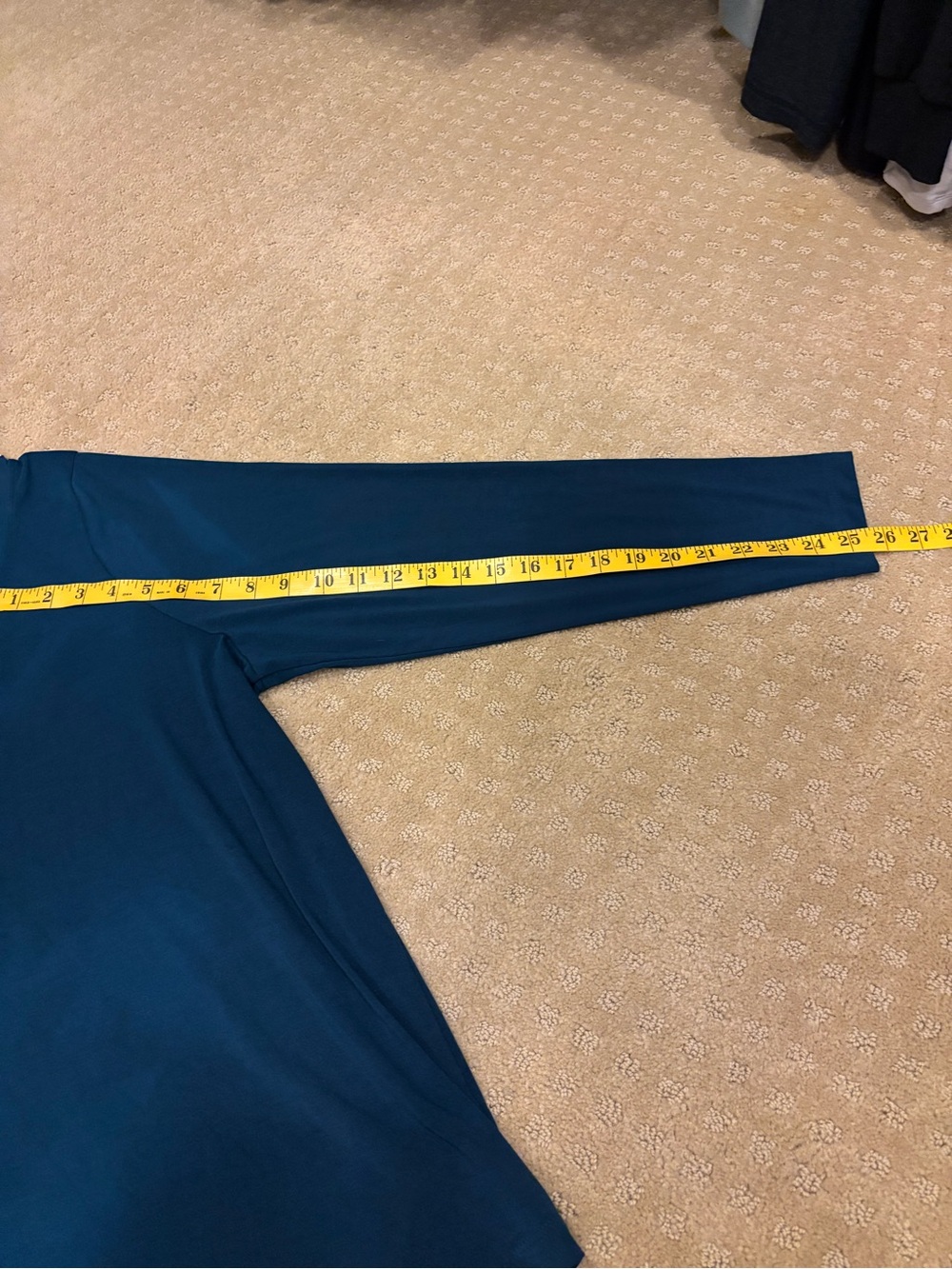 Women’s Athleta long sleeve Tee in Deep Teal Sz 1x - Picture 6 of 6